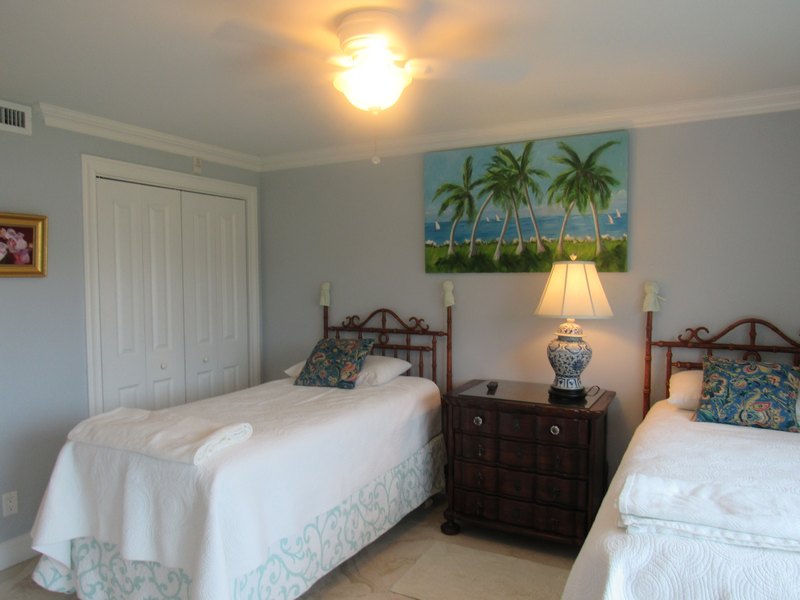 Double Twin Bedroom